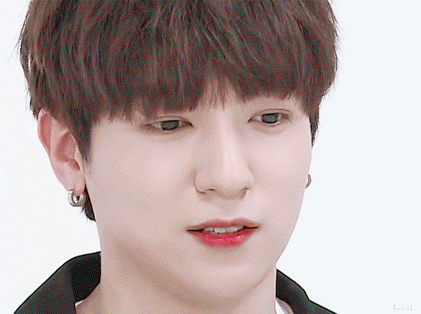 ACLNUE.gif