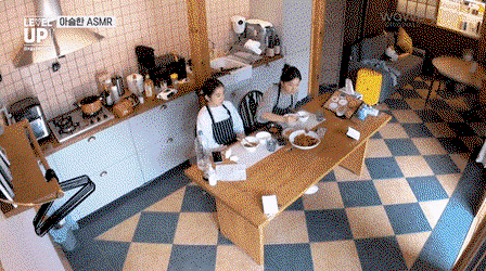 ACvRqI.gif