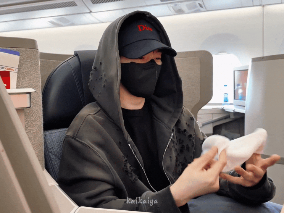 AErLgS.gif