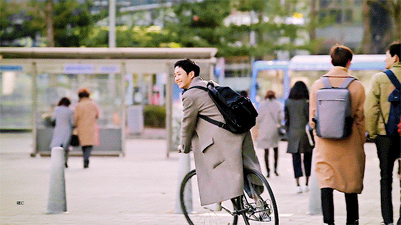 AFdwJB.gif