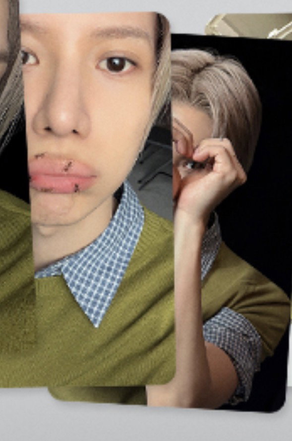 AHKADq