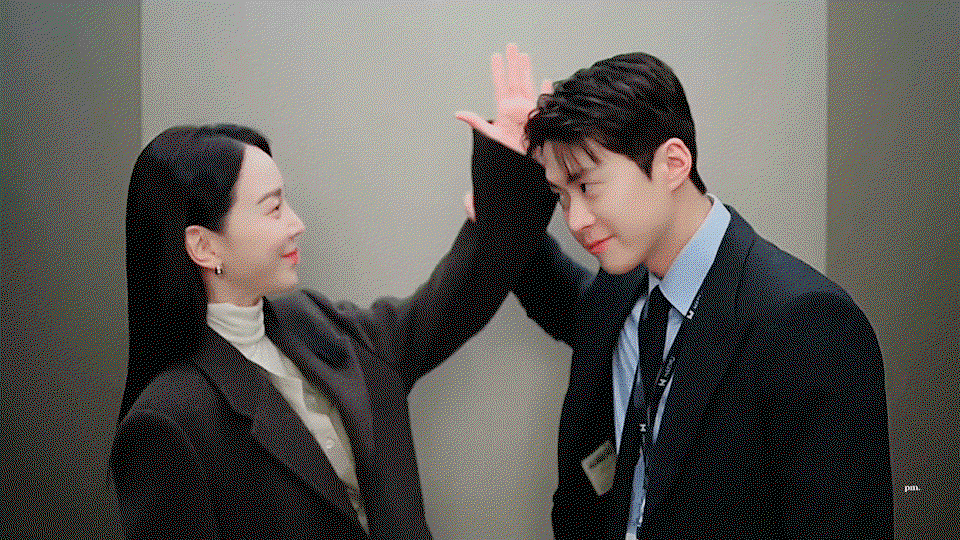 AIaYeb.gif