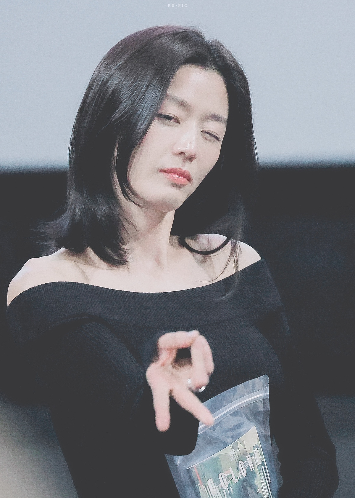 AQMYZI
