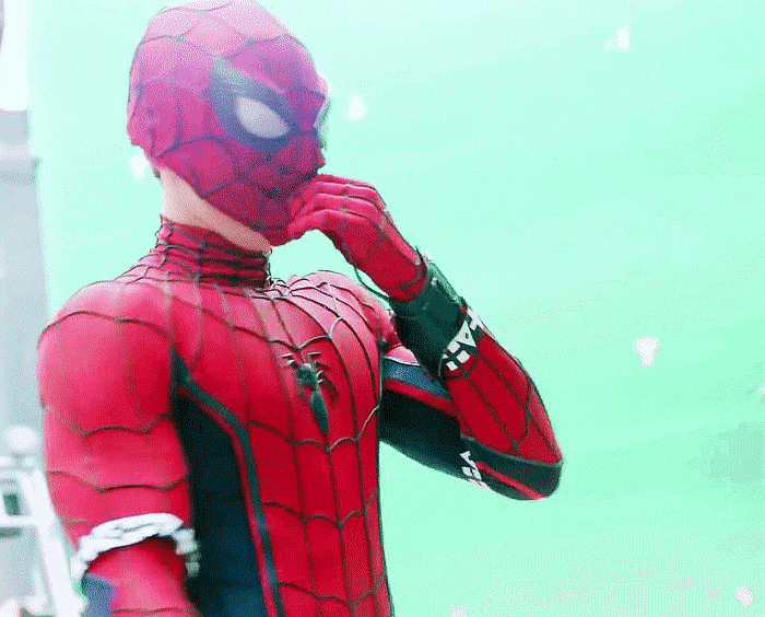 ARQKNi.gif