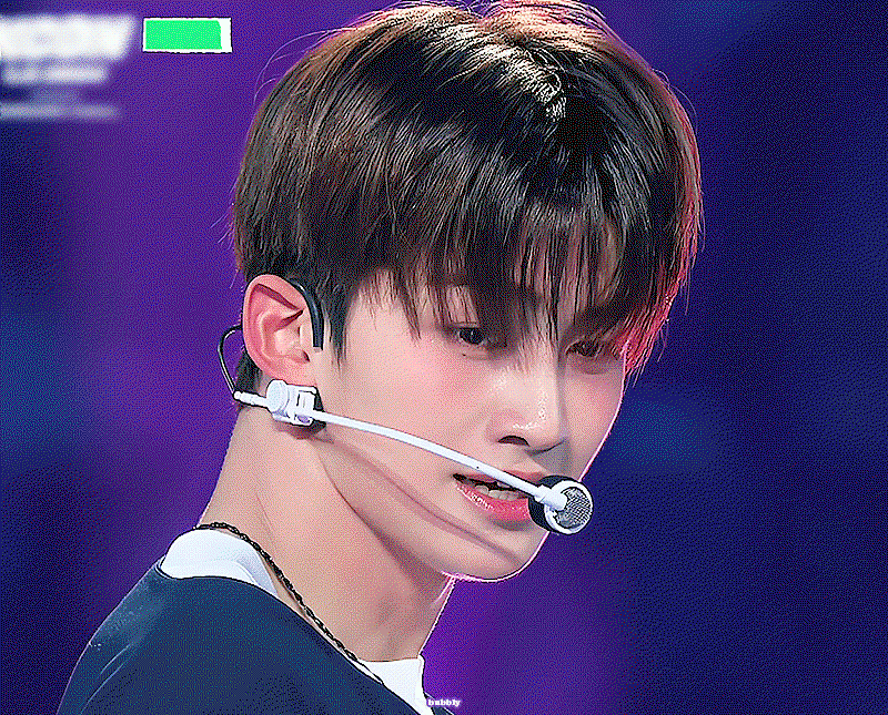 ASWUHo.gif
