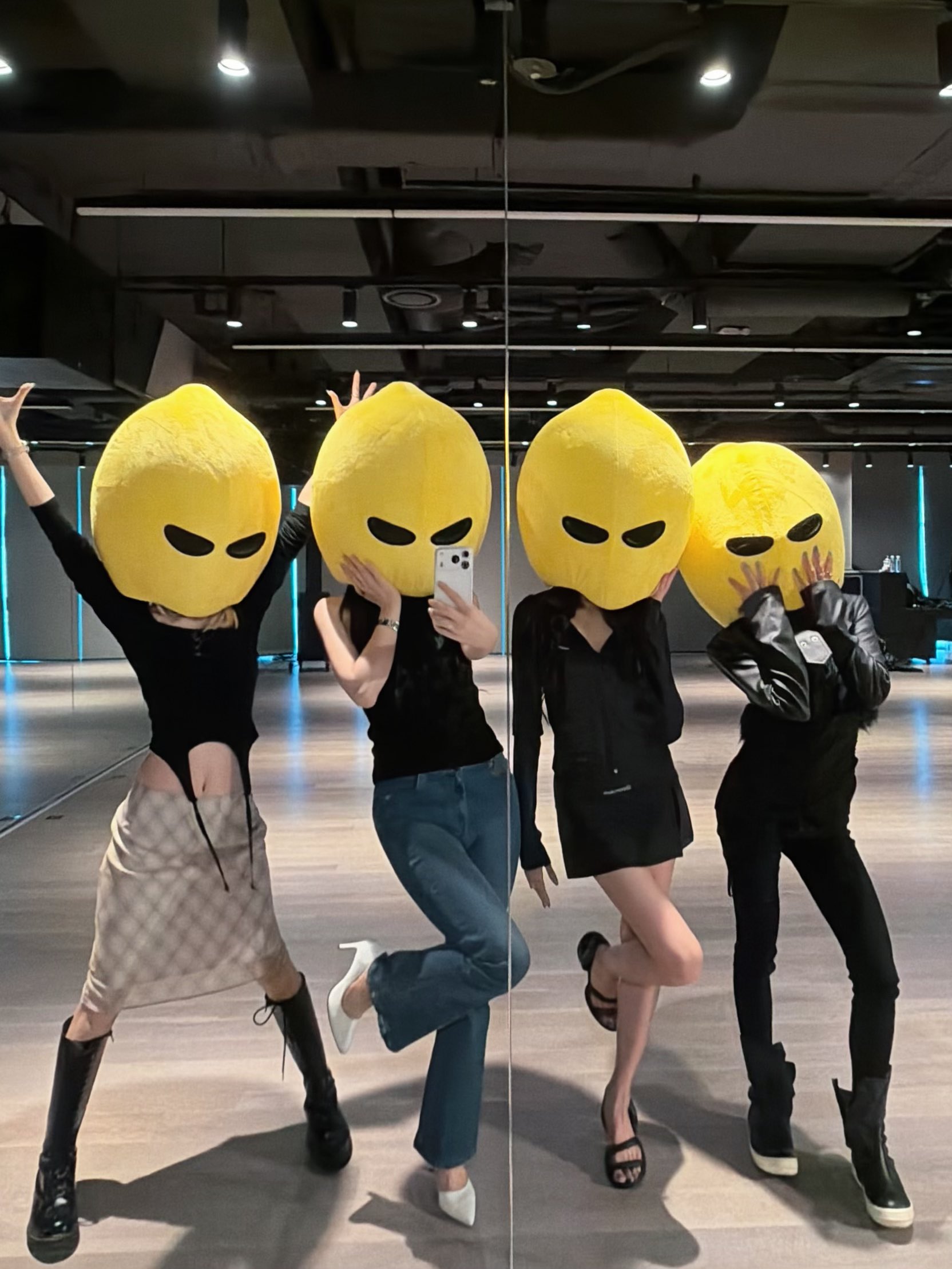 AVTqrc