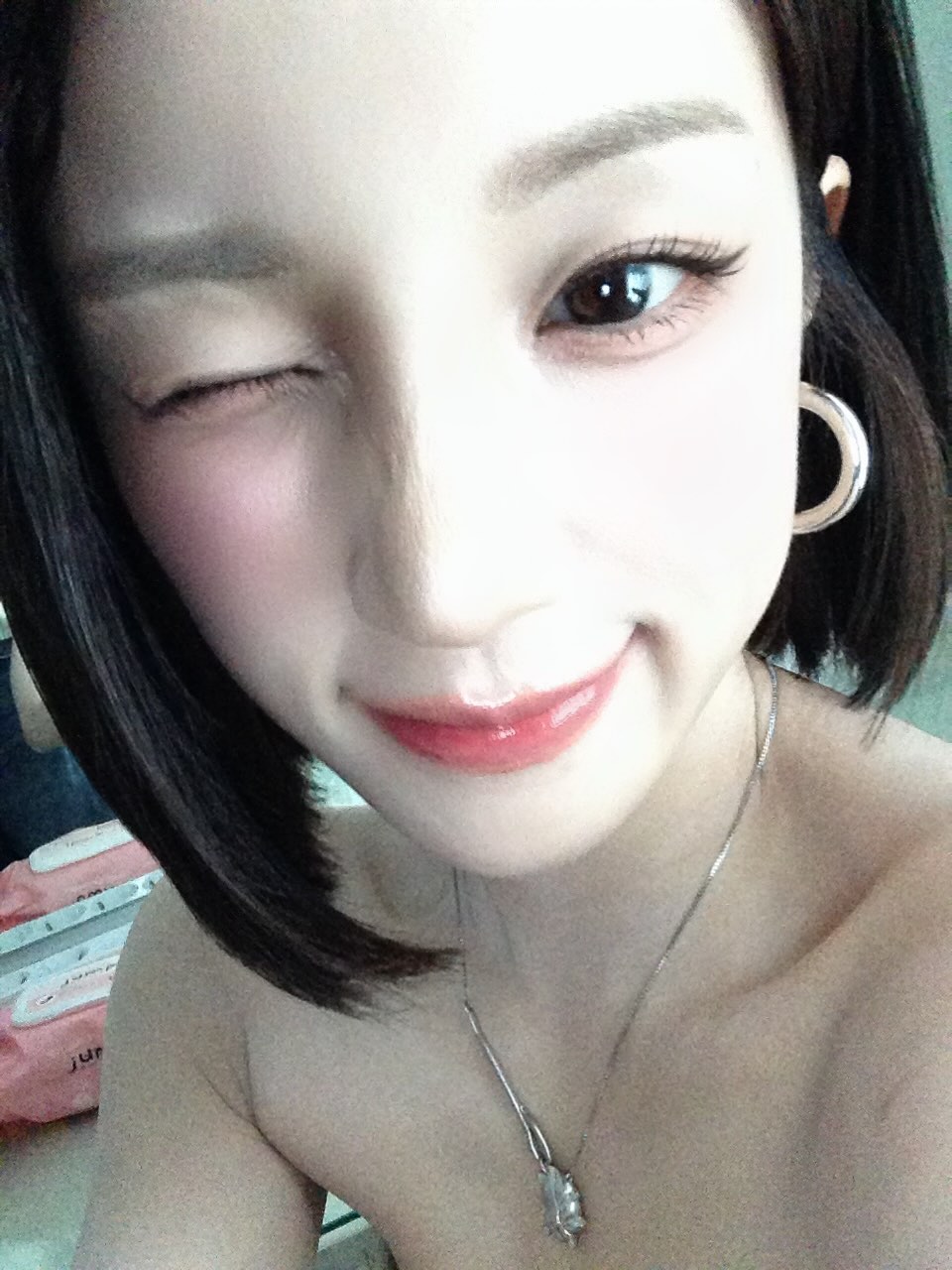 AWAfPj