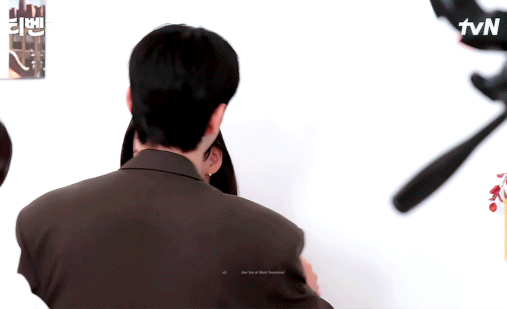 AWEMLn.gif