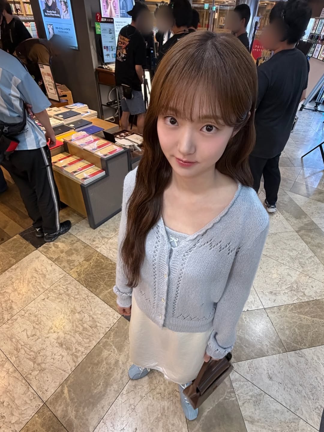 AWynCb