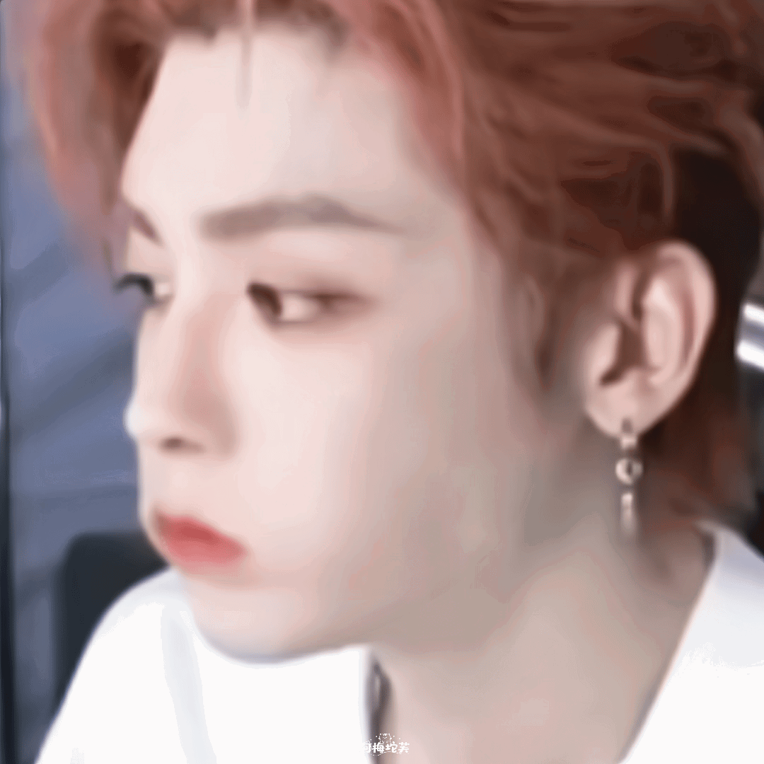 AXbdeB.gif