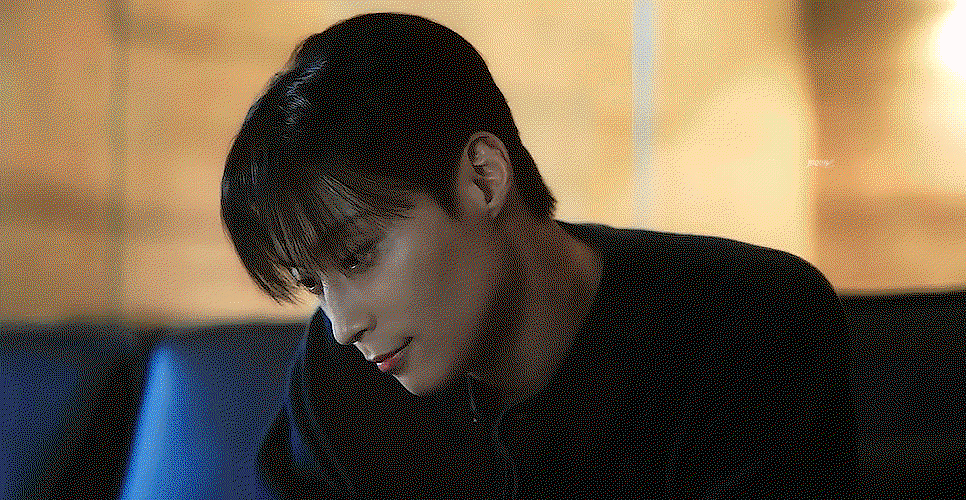 AYmsXZ.gif