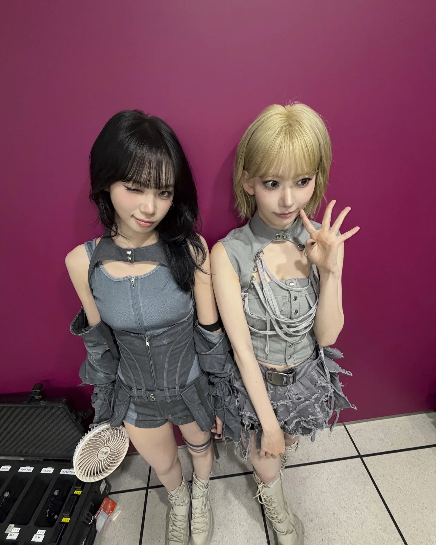 AcLqTq