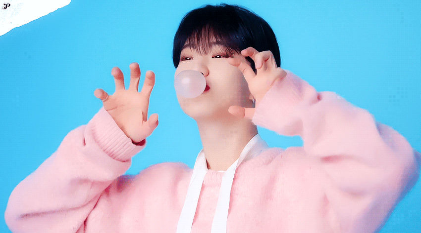 AdQIqh.gif