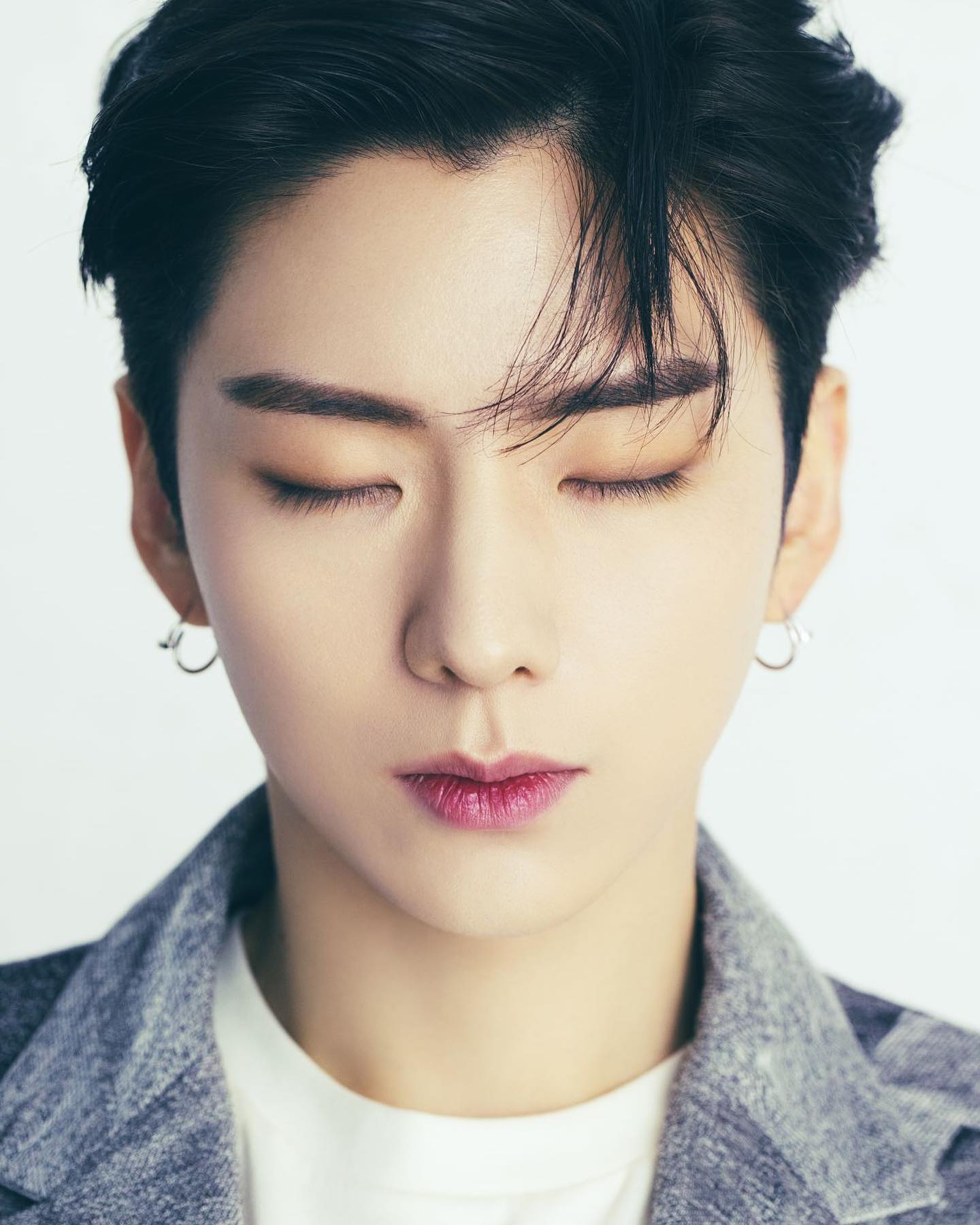 기현