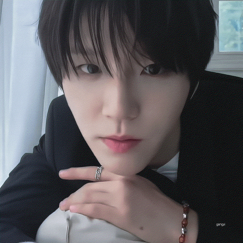 AhLWpJ.gif