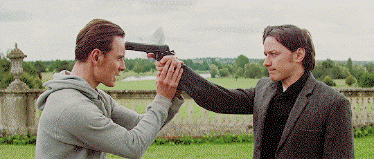 AhbxMe.gif