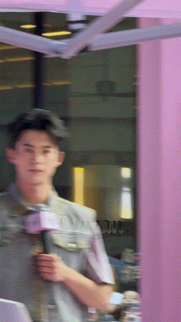 AjTSbl.gif