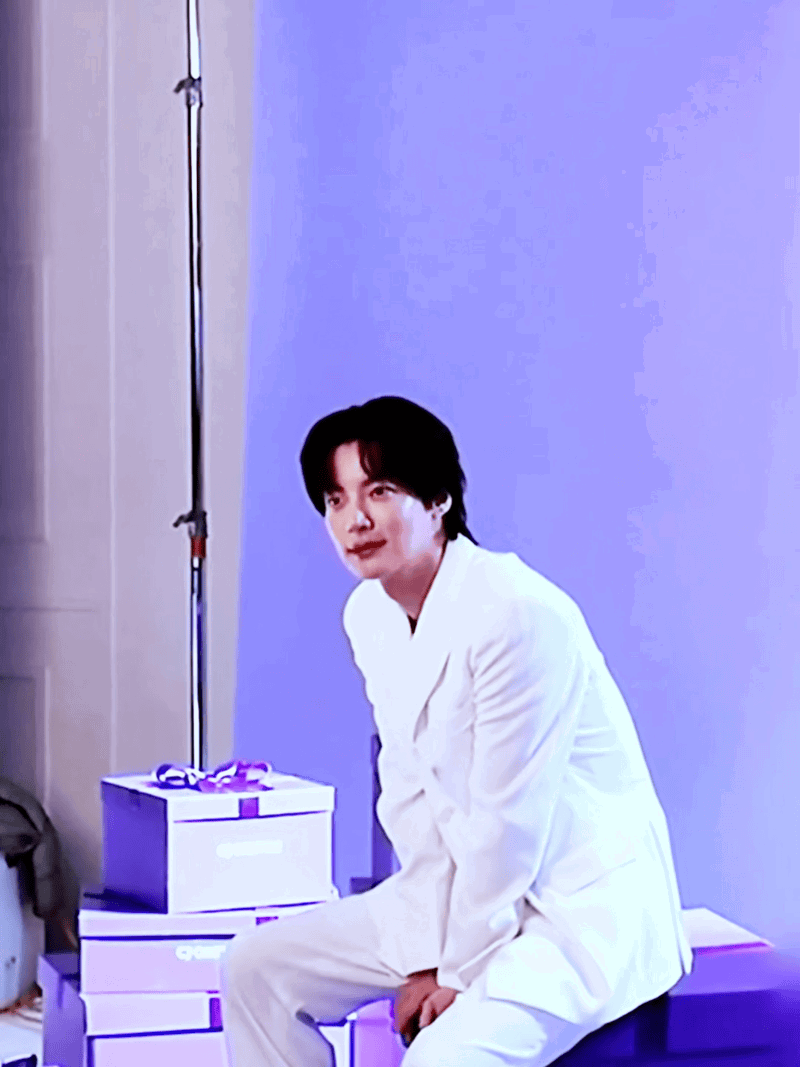 AoyFaa.gif