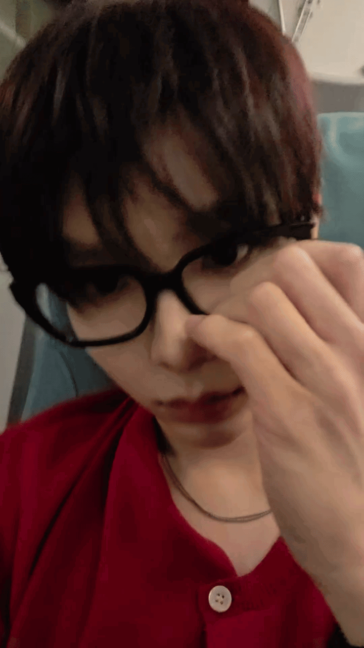 ArQBkM.gif