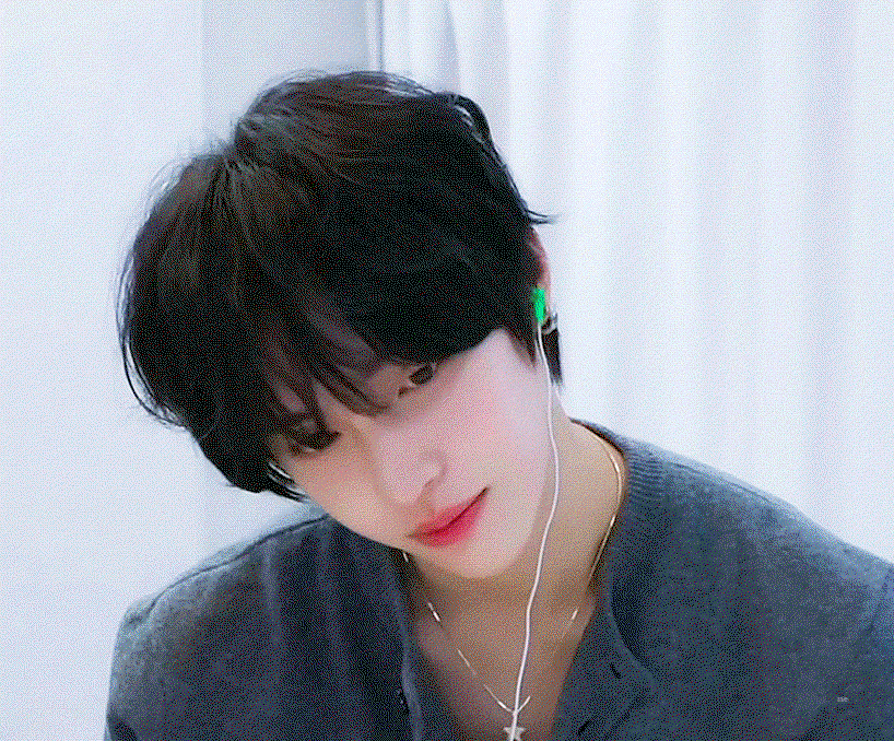 AtJXUQ.gif