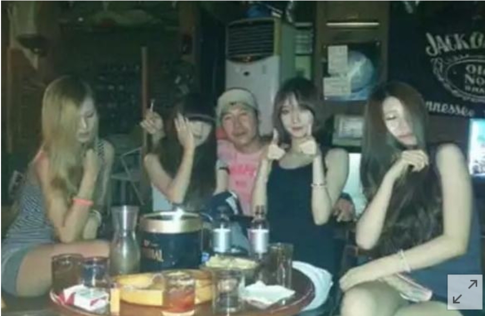 더쿠 - 미자 술집 담배 사진 뜬 돌들 보면 하나같이 찐의 그것임