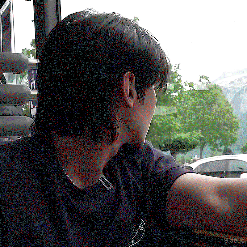 AxpPkd.gif
