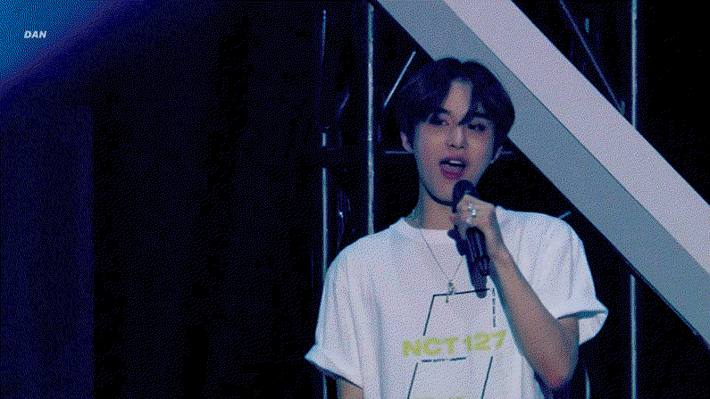 AyMweK.gif