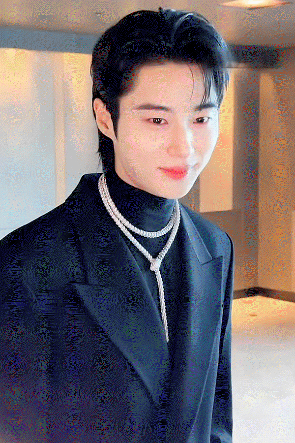 BEHtQo.gif