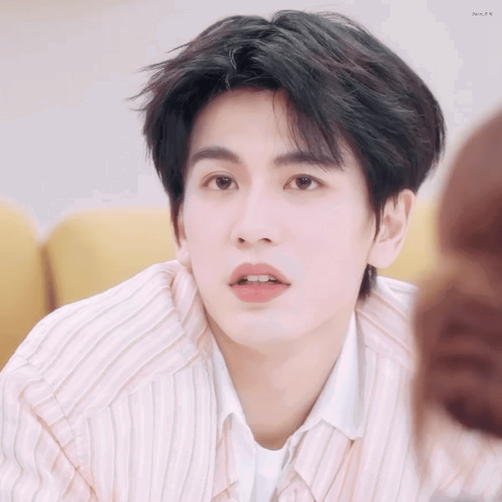BEkSDV.gif