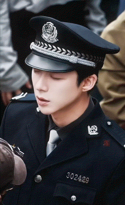 BFHIiE.gif