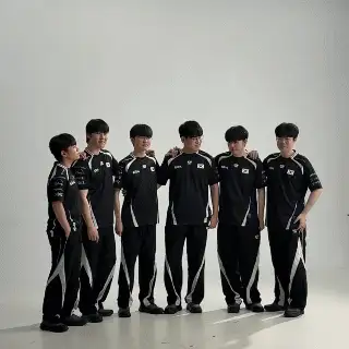 BFLcQx
