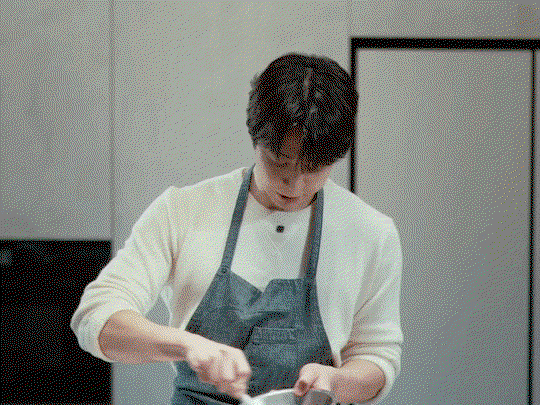 BSLhqf.gif