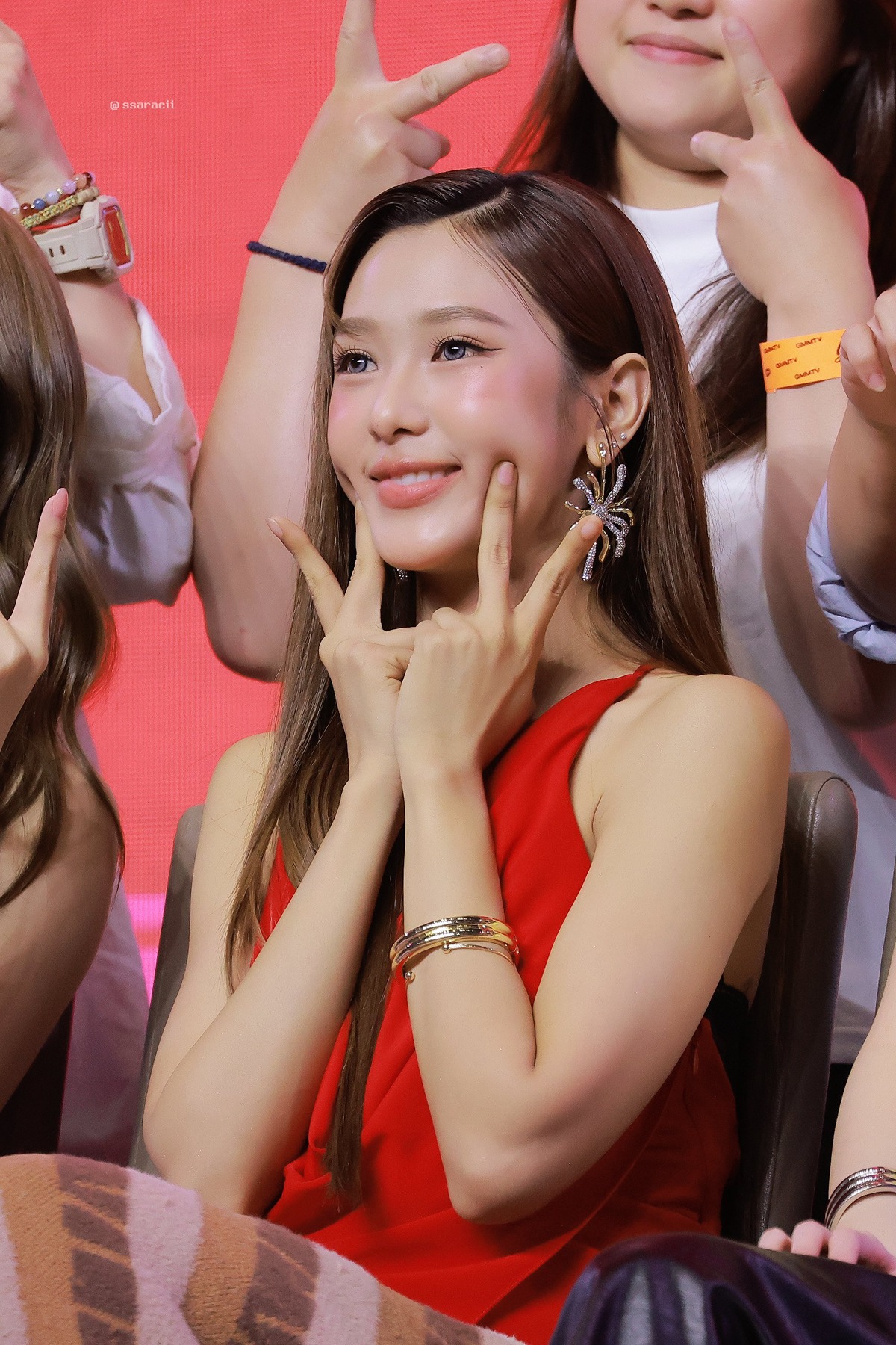 BUmthY