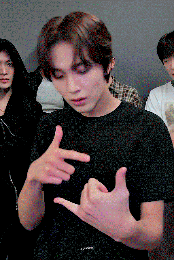 BXynTD.gif