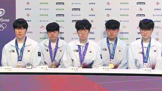 BfcAyB.gif