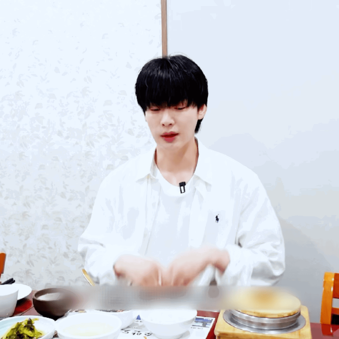 BgEDvL.gif