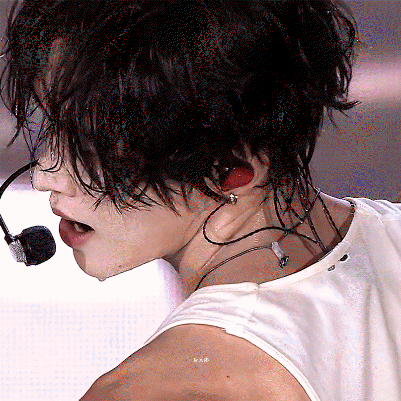 BgGmkM.gif