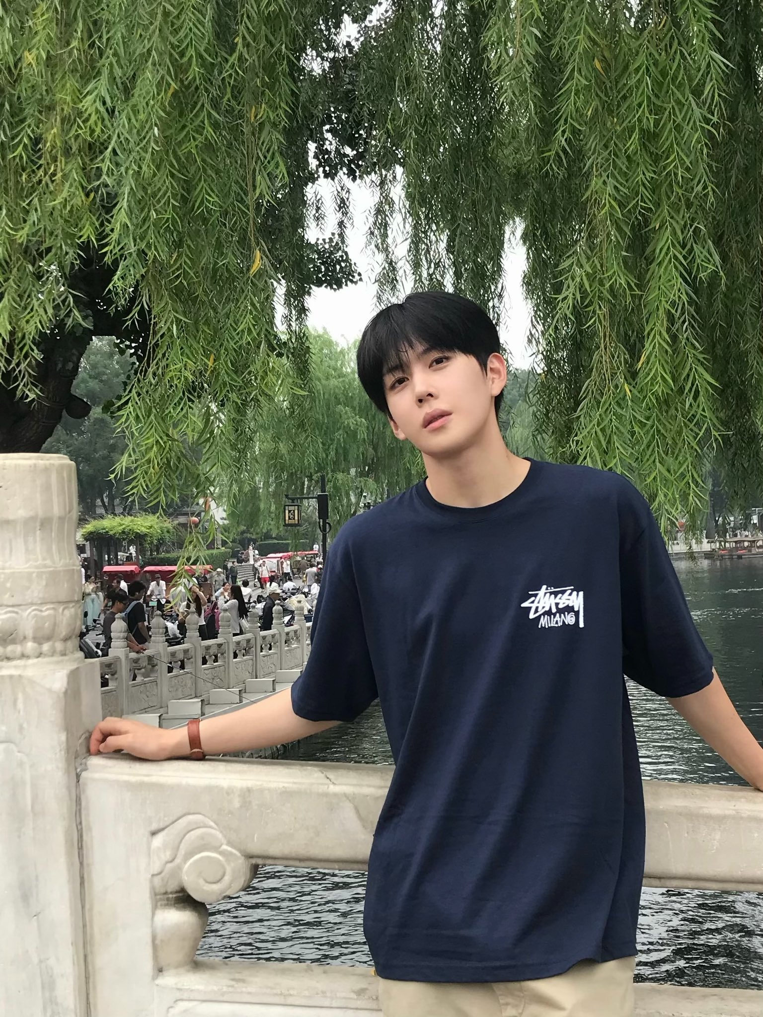 BmYojB