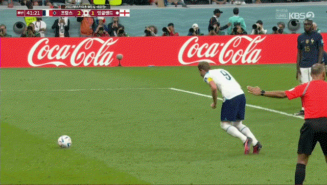 BvNBDb.gif