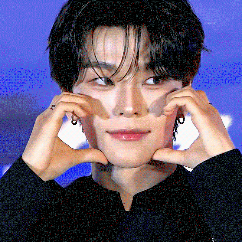 CBXvDE.gif