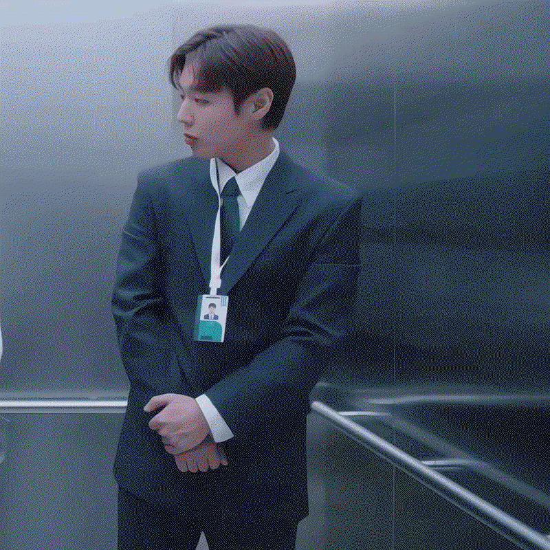 CBcfMi.gif