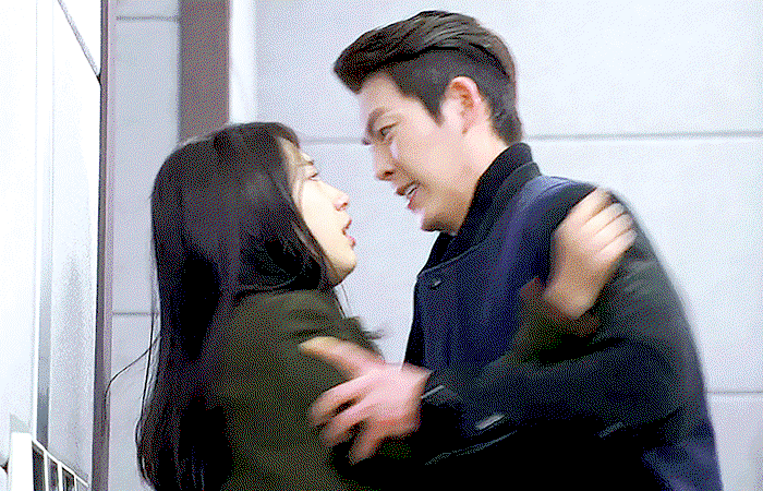 CBsKKU.gif