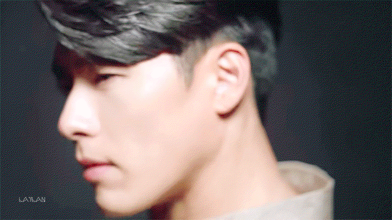 CMzWAi.gif