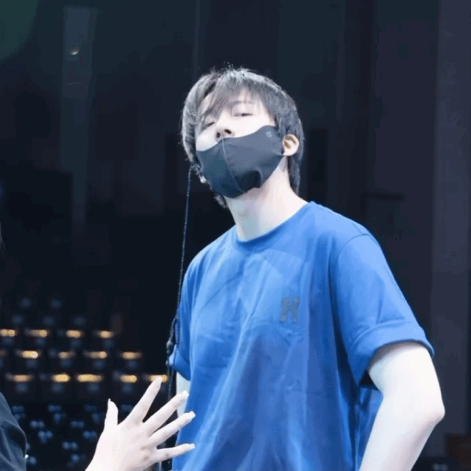 CRXDIi.gif