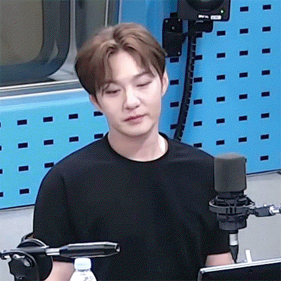 CVnjms.gif