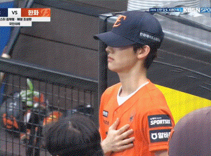 CdPMWn.gif