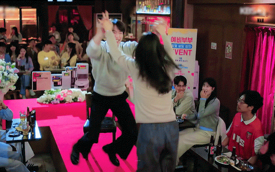 CoVRQi.gif