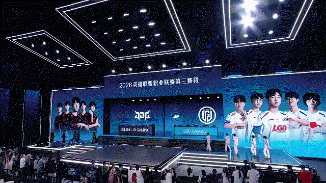 CpfxUv.gif