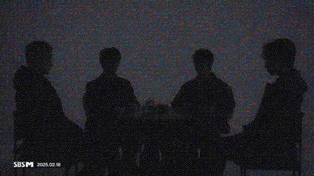 CqAYxG.gif