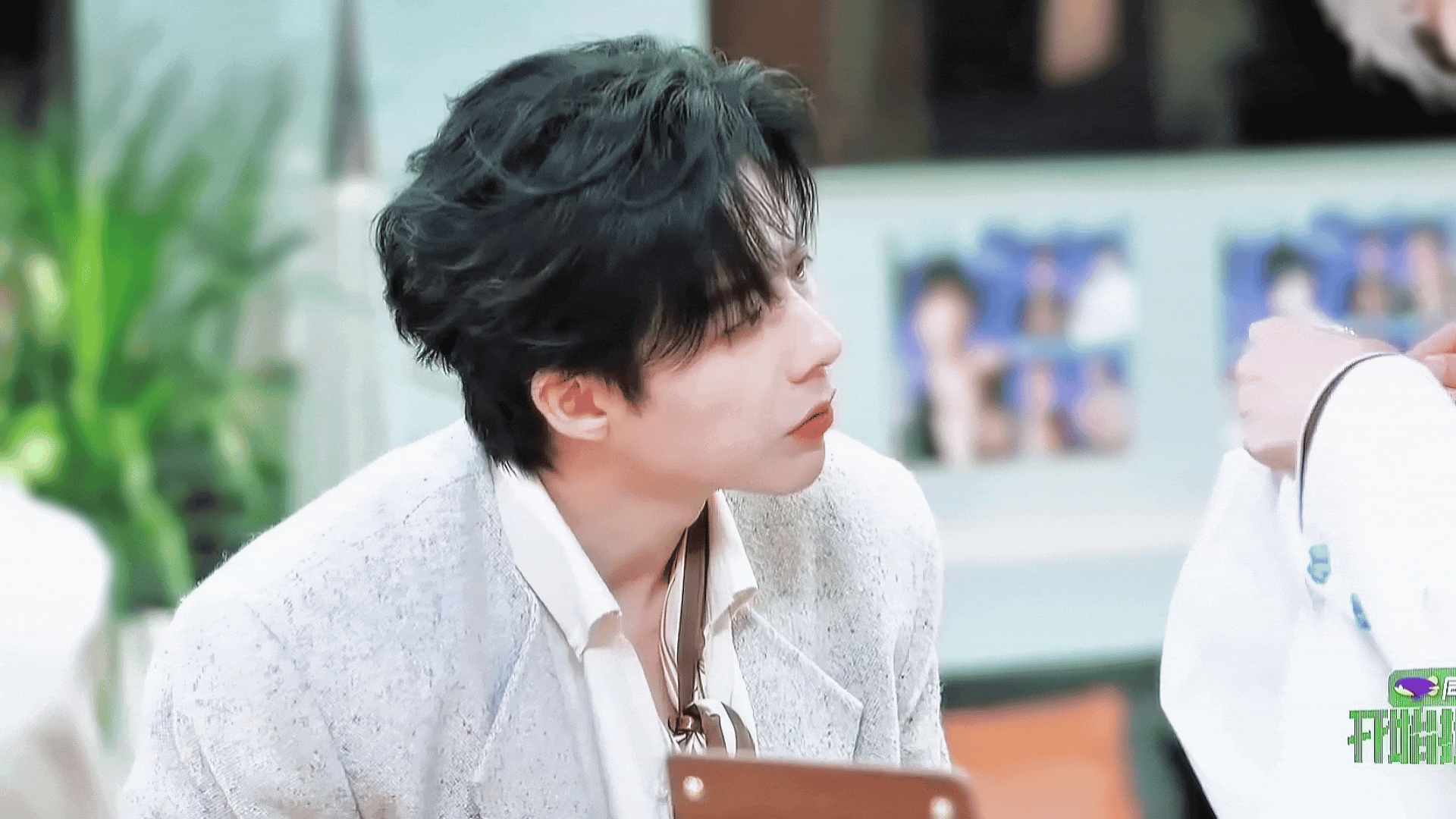 CrShfi.gif